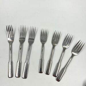 Vintage Retired Friendship WM A Rogers Stainless Oneida Ltd Dinner Forks 7